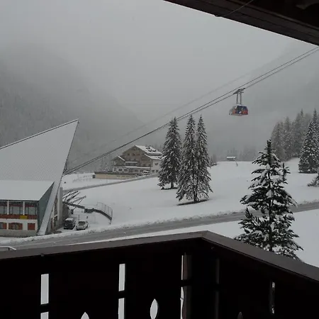 Dolomitissime Homes Marmolada Apartmán *