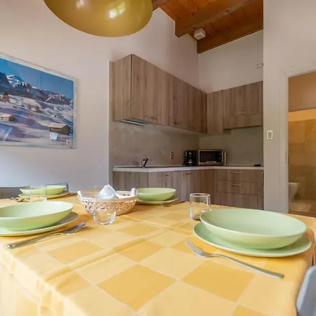 Apartment Dolomitissime Holiday Homes Marmolada